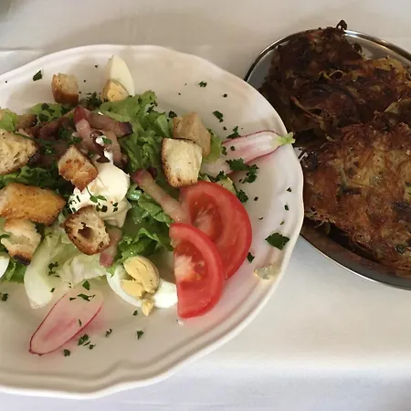 Dort Bed & Breakfast